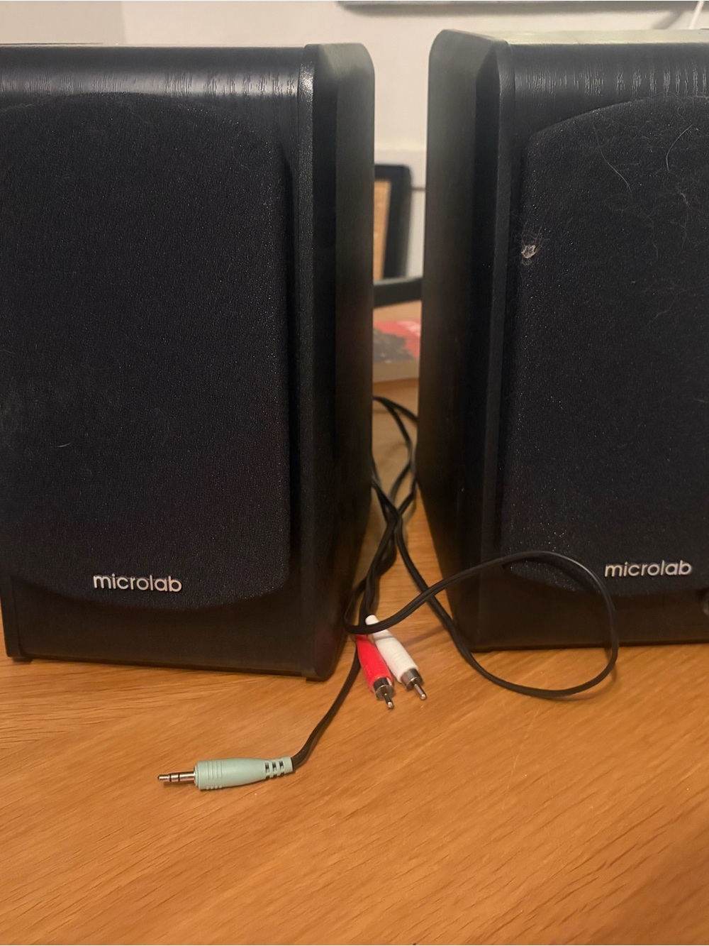 Microlab Black Bookshelf Speakers - Dual Speaker Pair